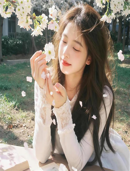 文化分析：《漩涡》中的教育的知识传递与思想启蒙 认识艺术的文化教育功能